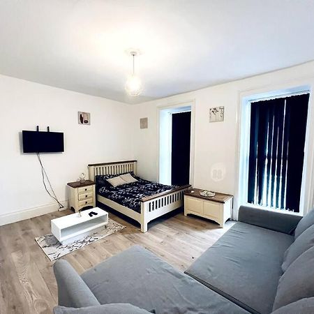 One Bedroom Close To Hyde Park #01 London Exterior photo