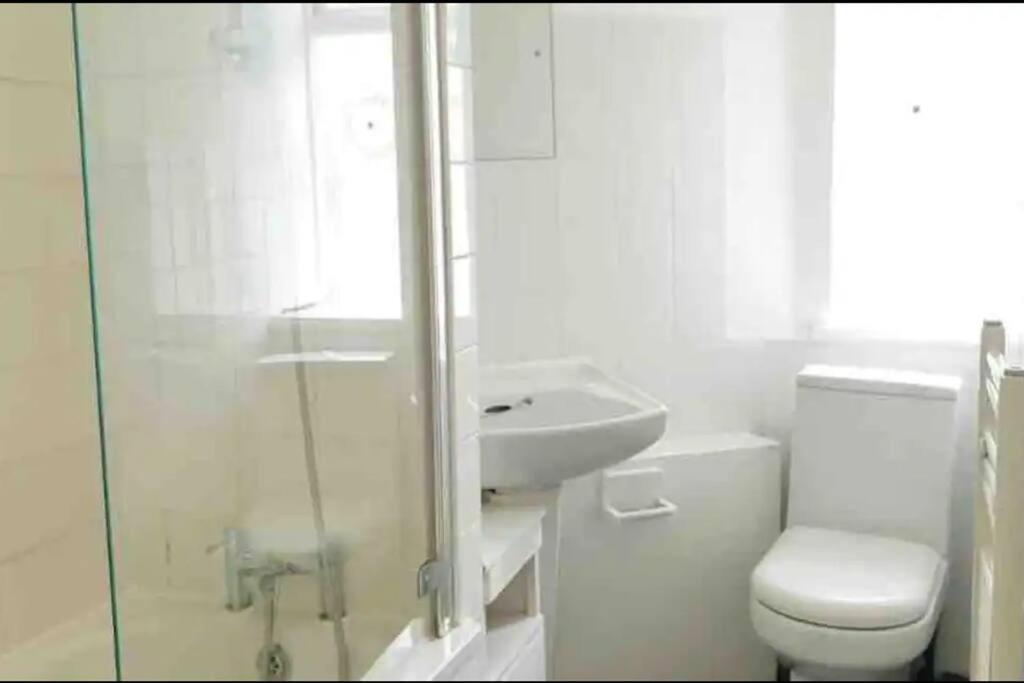 One Bedroom Close To Hyde Park #01 London Exterior photo
